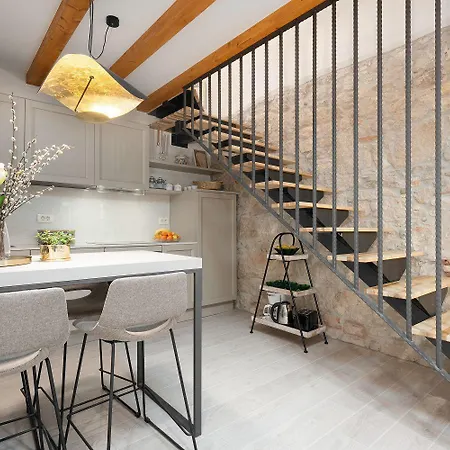 Exquisites Im Herzen Von Mit Meerblick, Nur 150 Meter Zum Appartement *