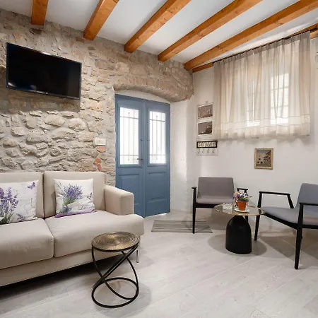 Lägenhet Exquisites Im Herzen Von Mit Meerblick, Nur 150 Meter Zum *