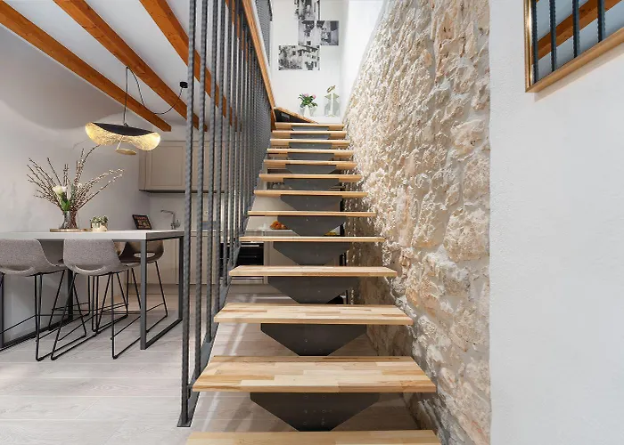 Apartman Exquisites Im Herzen Von Mit Meerblick, Nur 150 Meter Zum *